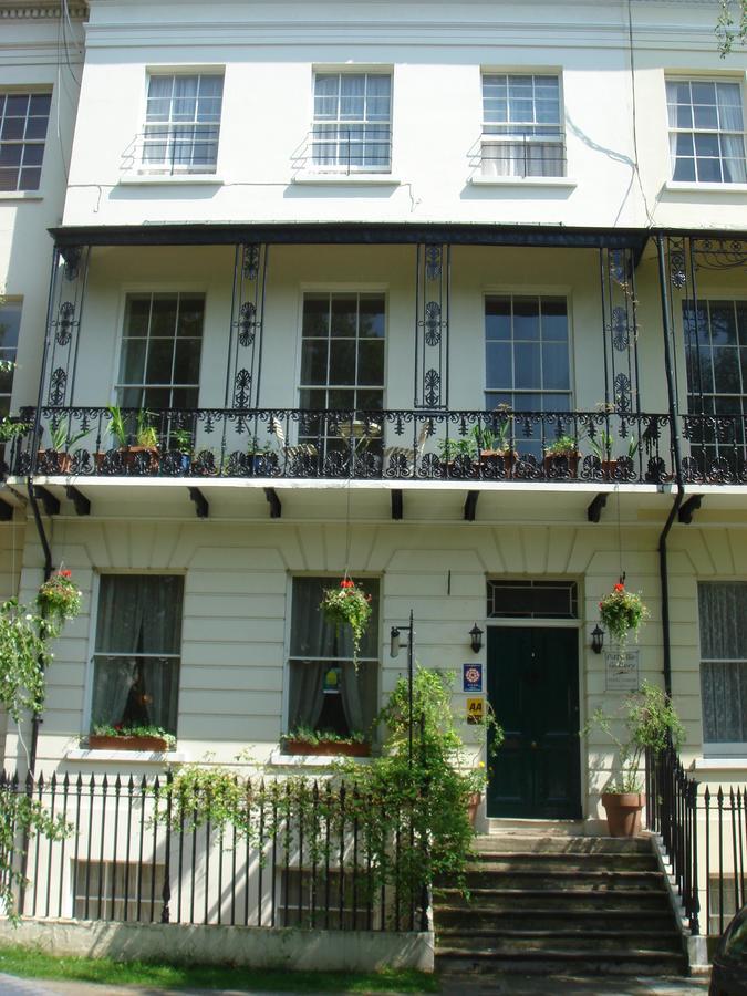 Cheltenham Lawn And Pittvile Gallery Екстер'єр фото